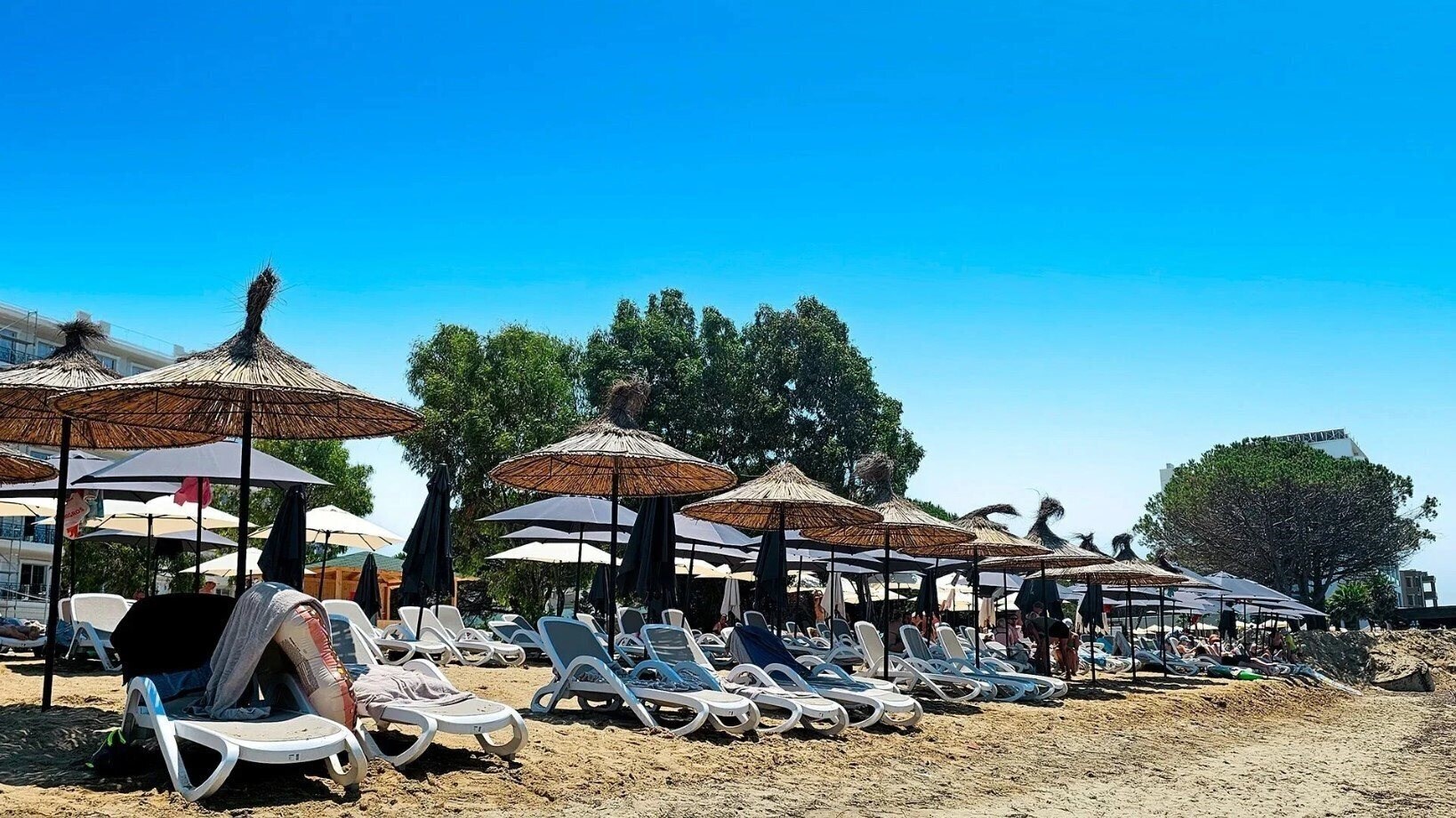 Вид Amelia Mare 5*